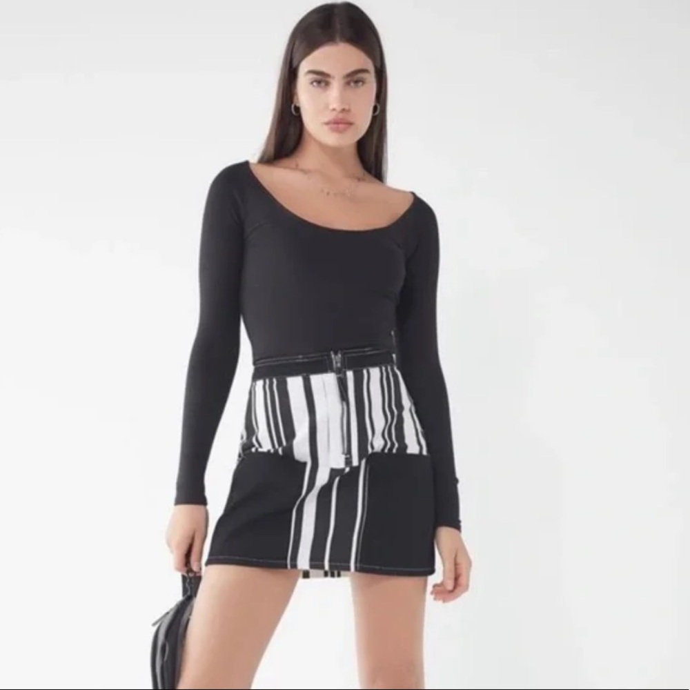 BDG  by Urban Outfitters Black and White Striped Denim Mini Skirt Size M
